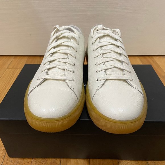 Club Monaco Other - Club Monaco Gum Sole Leather Sneaker